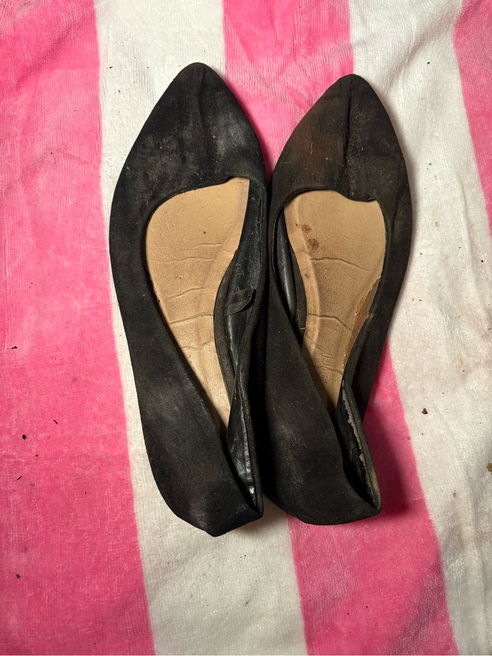 Black Women’s Pointed Toe Ballet Flats well worn